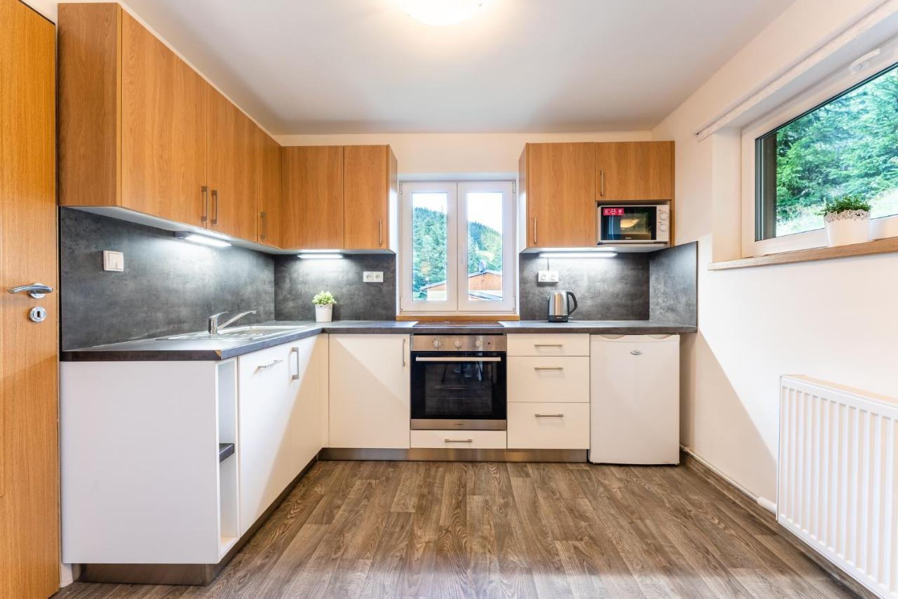 Apartman Liska V Peci - Apartmanovy Dum Horalka, 페츠 포트 스네스코우 외부 사진