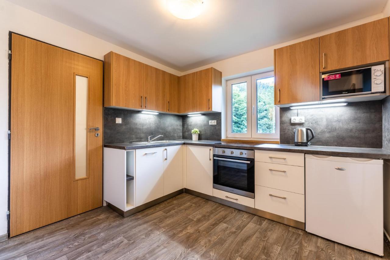 Apartman Liska V Peci - Apartmanovy Dum Horalka, 페츠 포트 스네스코우 외부 사진